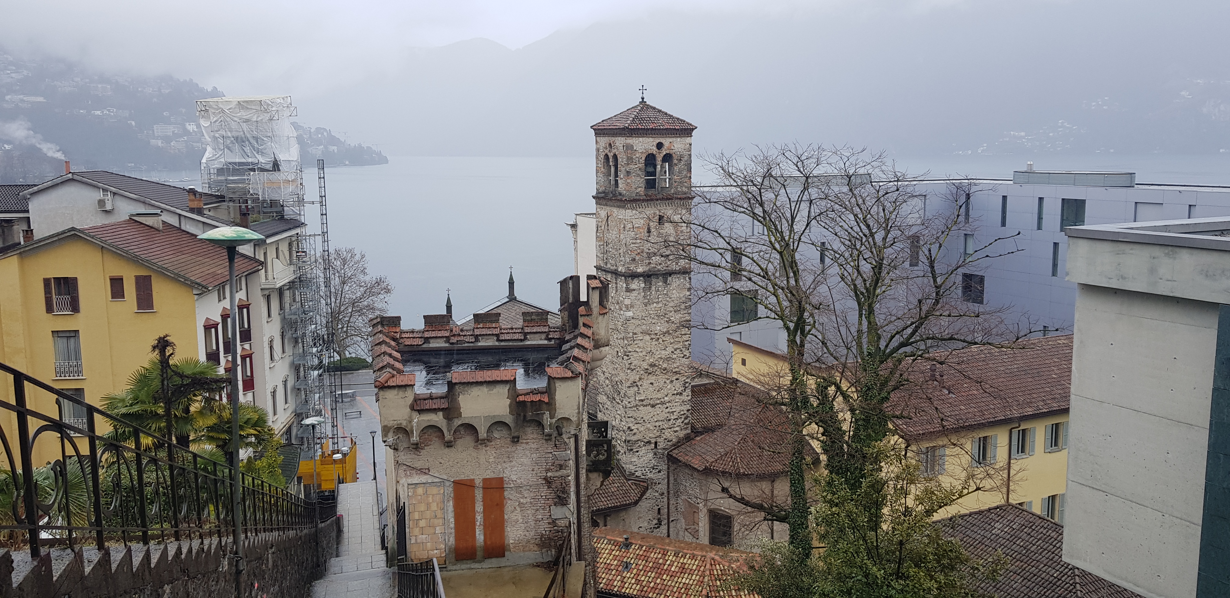 루가노 호수 사진