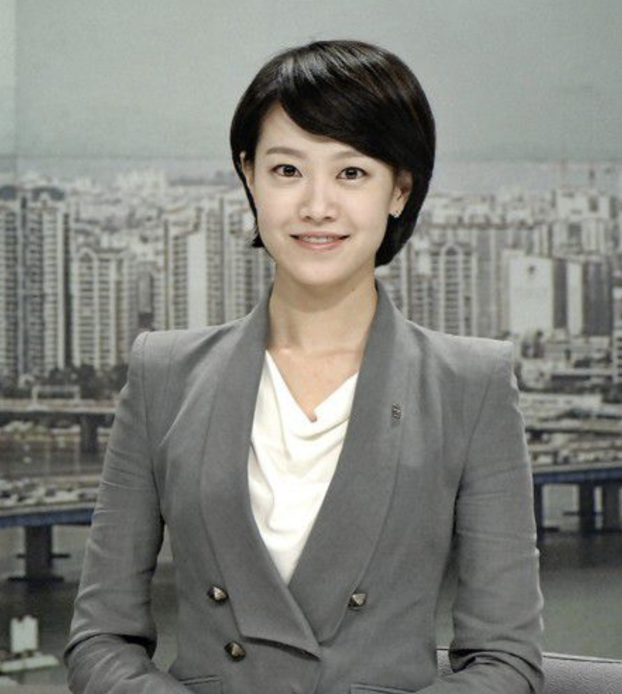 문지애 뉴스 진행