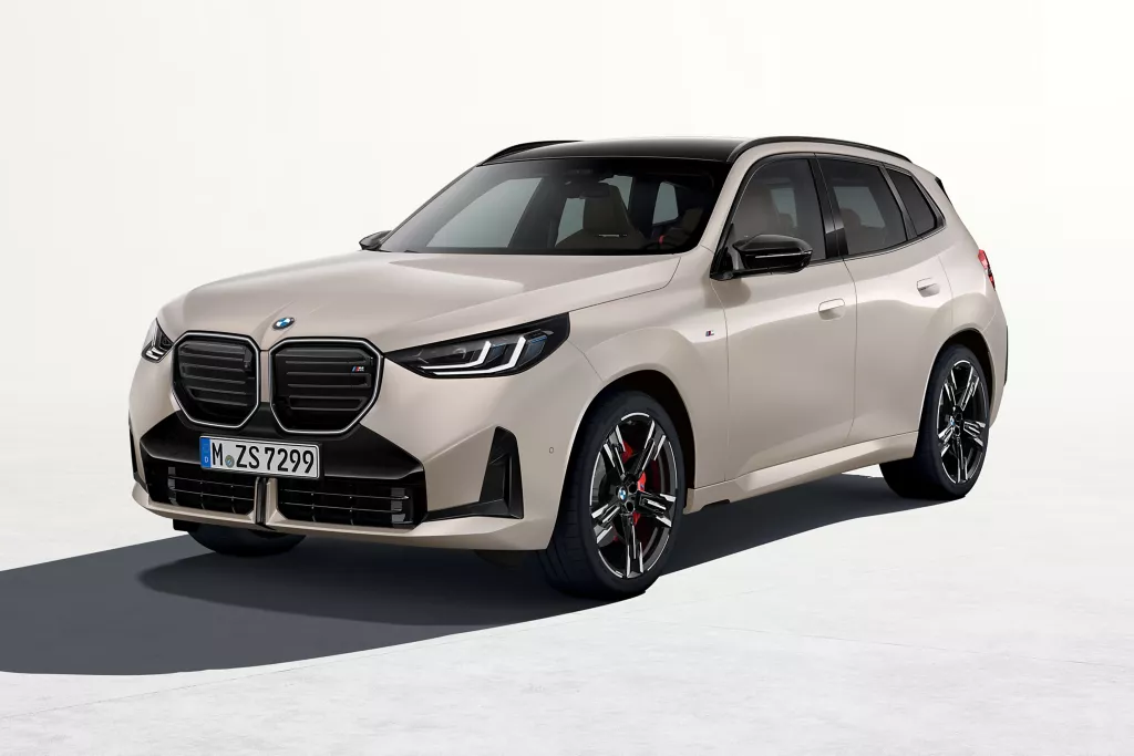 BMW X3 전측면 사진