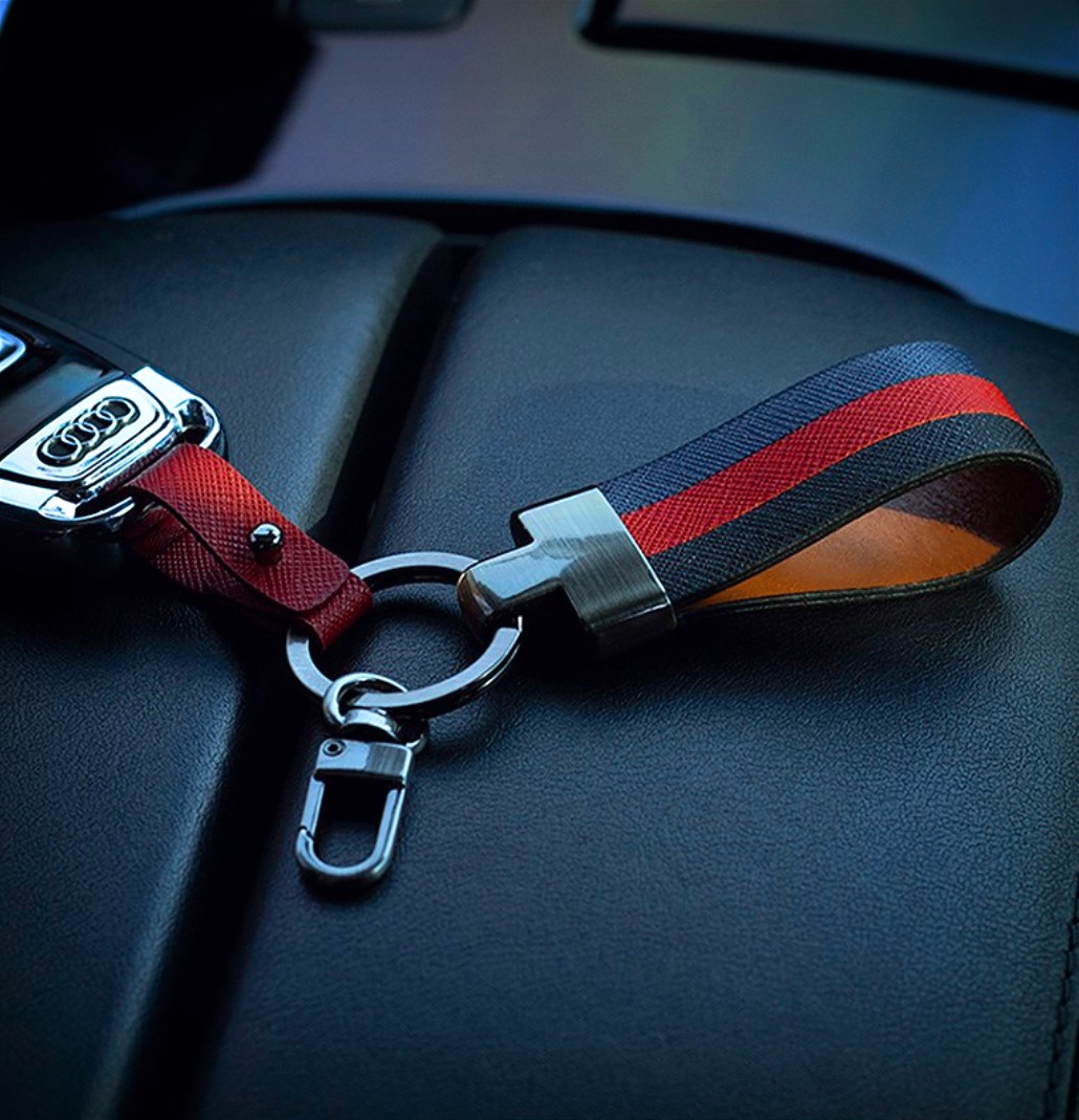 무에뜨 스트라이프 자동차 키링