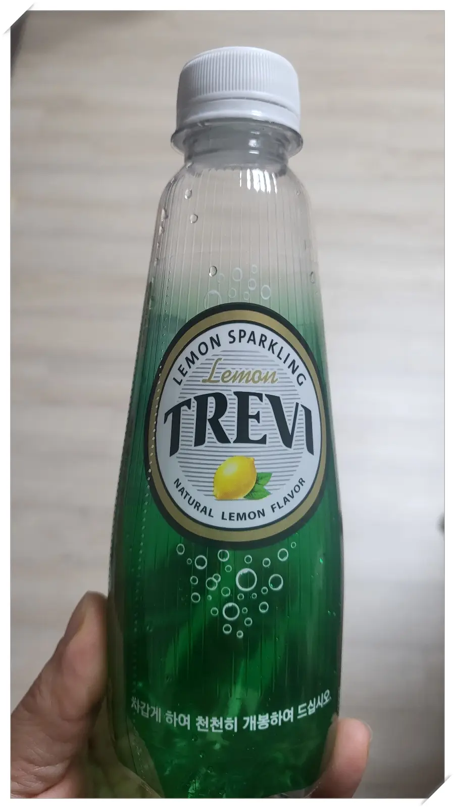 트레비-탄산수-레몬맛
