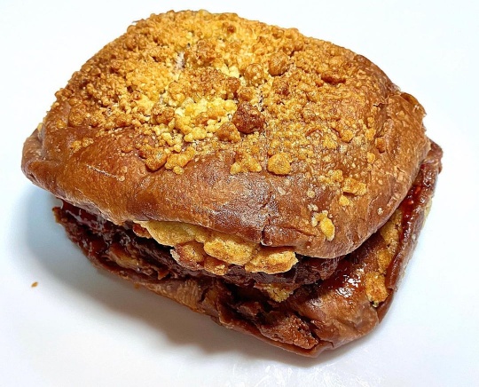 마포 망원동 빵집 '어글리베이커리'