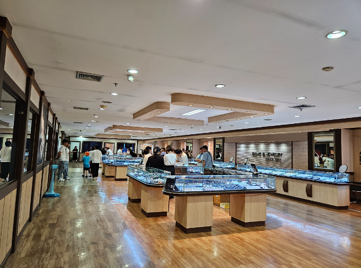 태국 주얼리 트레이드센터 쇼핑사진