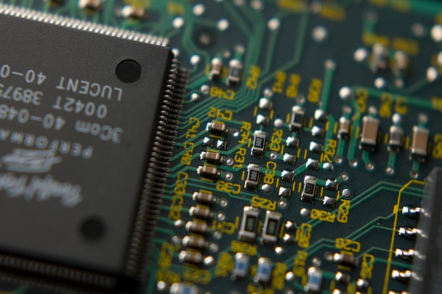 게임산업이 CPU, GPU발전에 미치는 영향