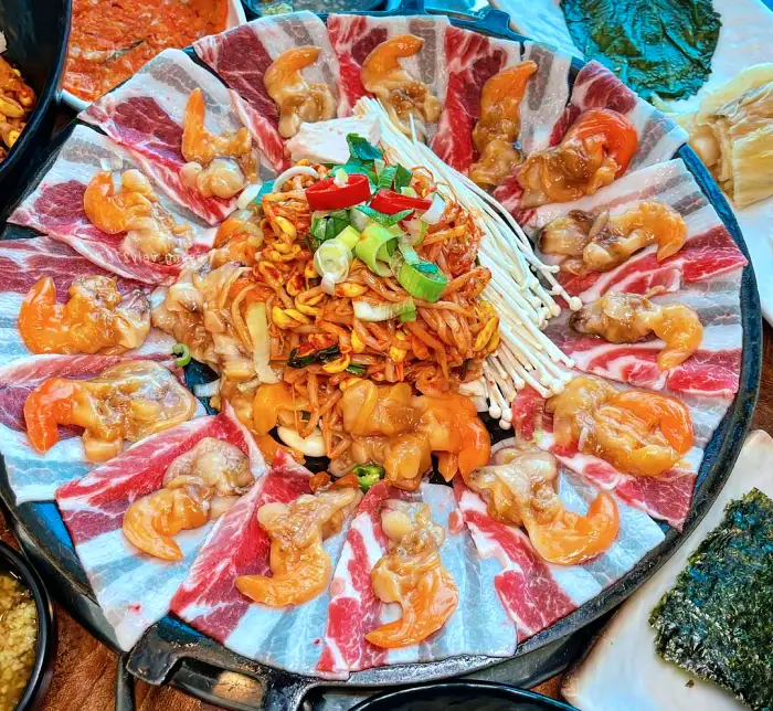 놀토 놀라운 토요일 부산 민락골목시장 광안리 삼겹 삼합 맛집