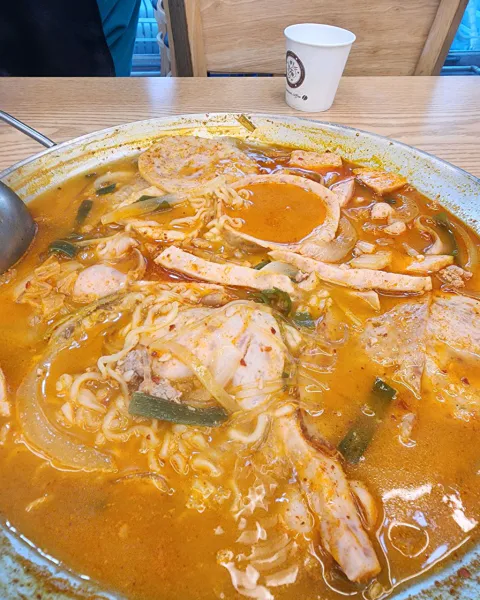 생생정보 장사의 신 부대찌개 음식점 위치