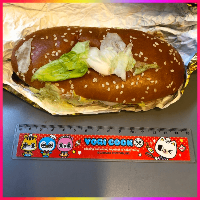 골드버거 벗겨진 모습