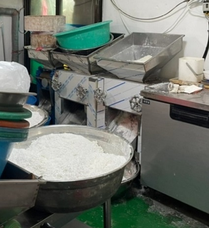 신형떡방앗간-내부