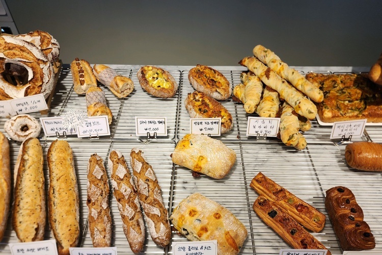 생활의달인 부산 쿠론 페스츄리 맘모스 크루아상 빵 맛집 위치 및 정보(빵의전쟁)