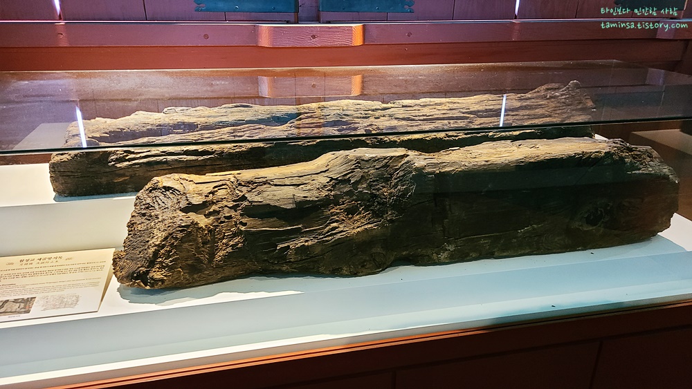 경주-당일치기코스-월정교-문루홍보관