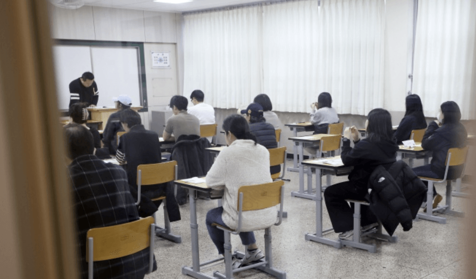 2027년 9급 공무원 시험&amp;#44; 과목별 문항 20&rarr;25개 개편