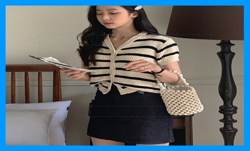 가디건과 매치되는 데님 스커트 코디방법