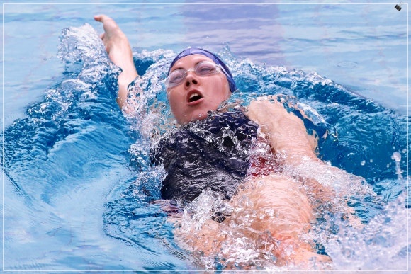 배영-배영발차기-수영꿀팁