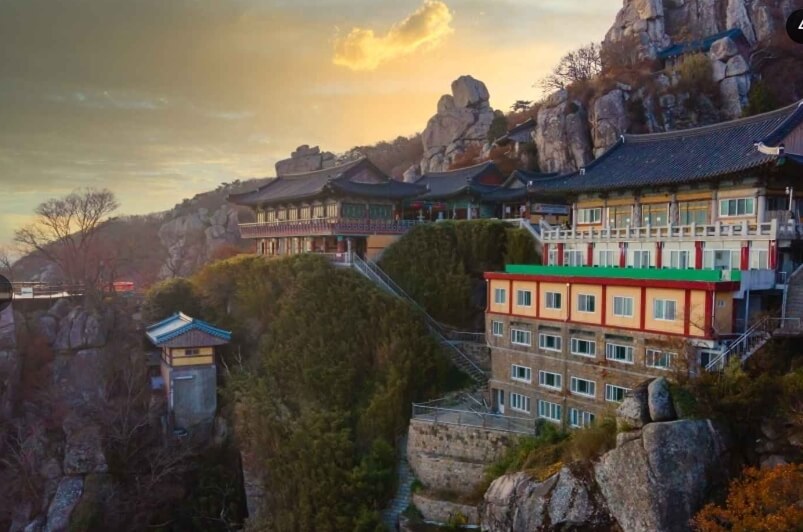 남해 보리암 : 바다 위 하늘 사찰 금산의 비경과 소원 성취 명당