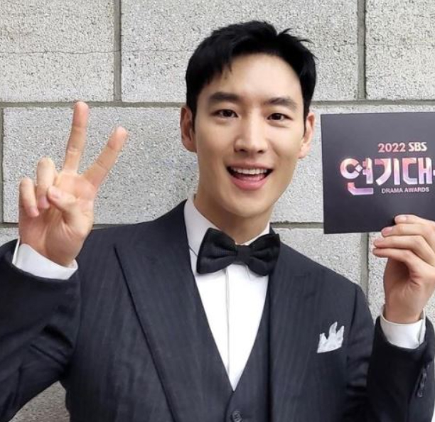 이제훈 프로필