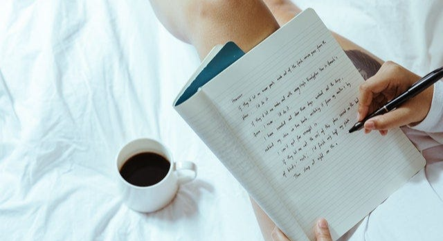 이 순간의 글은 마음속에 담긴 무거운 감정을 내가 나에게 쏟아내는 외침인 것