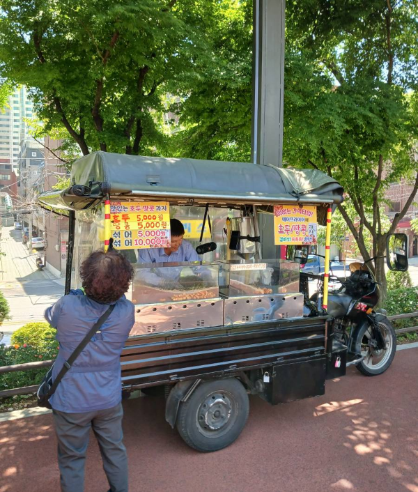 장미공원 호두땅콩빵