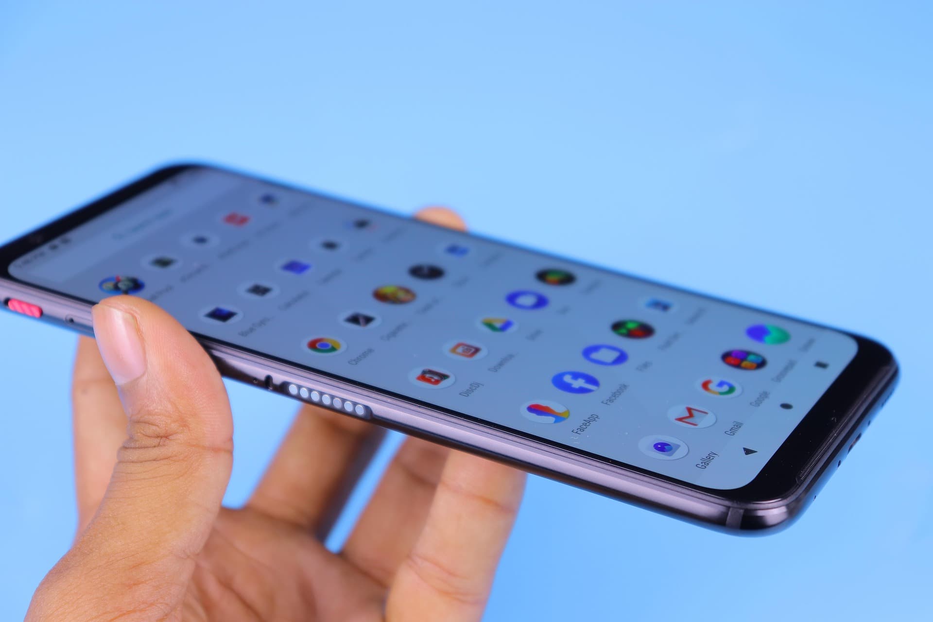 무의식적인 스마트폰 사용을 막는 설정 전략