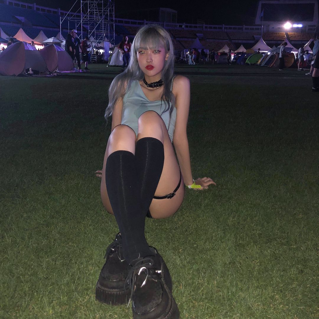 시크한 스타일의 데일리룩 패션스타일 사진 모음 시크한 스타일의 데일리룩 패션스타일 사진 모음