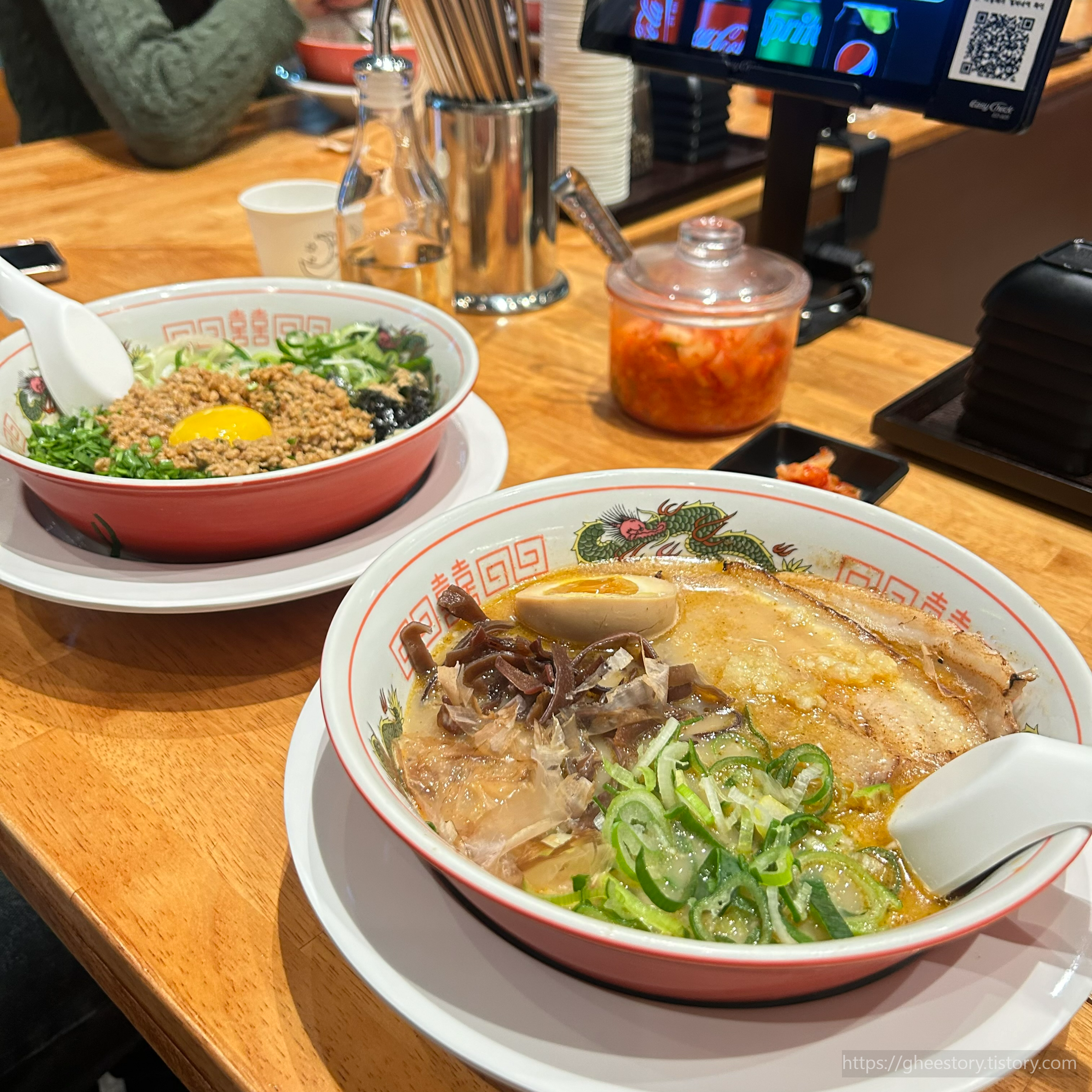 강남역-4번출구-혼밥-맛집-라멘- 사진