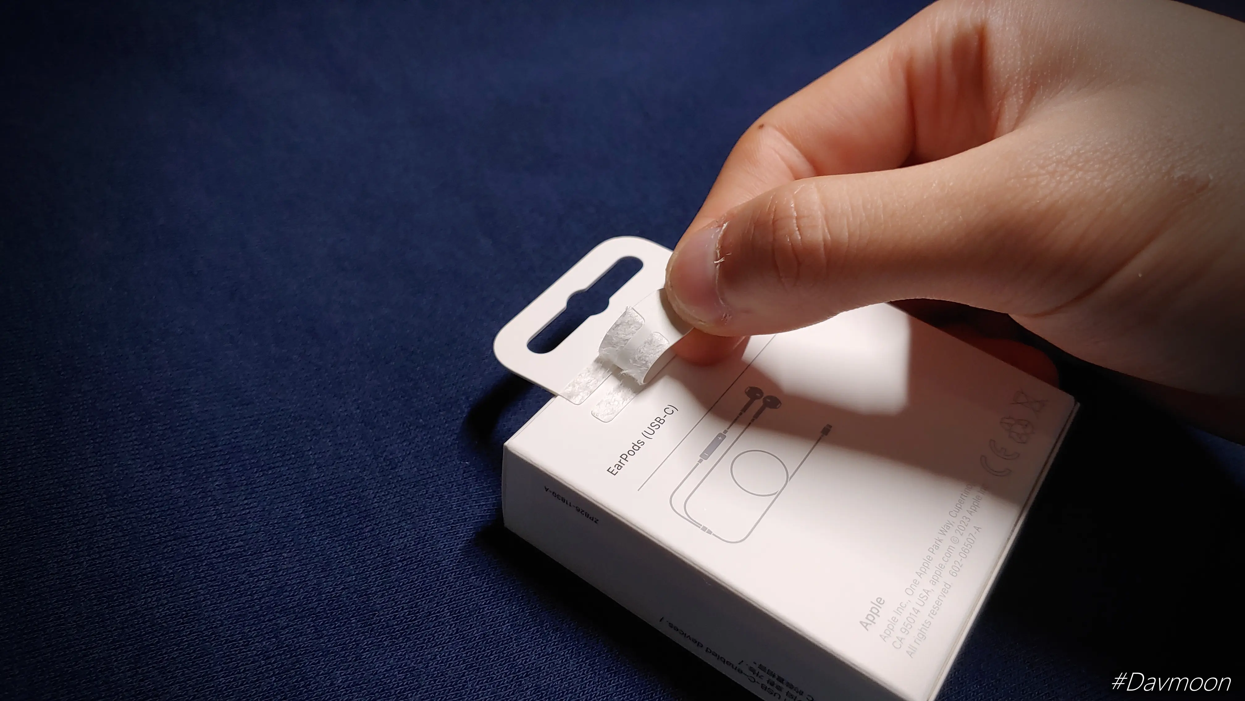 USB-C 이어팟 봉인실 제거