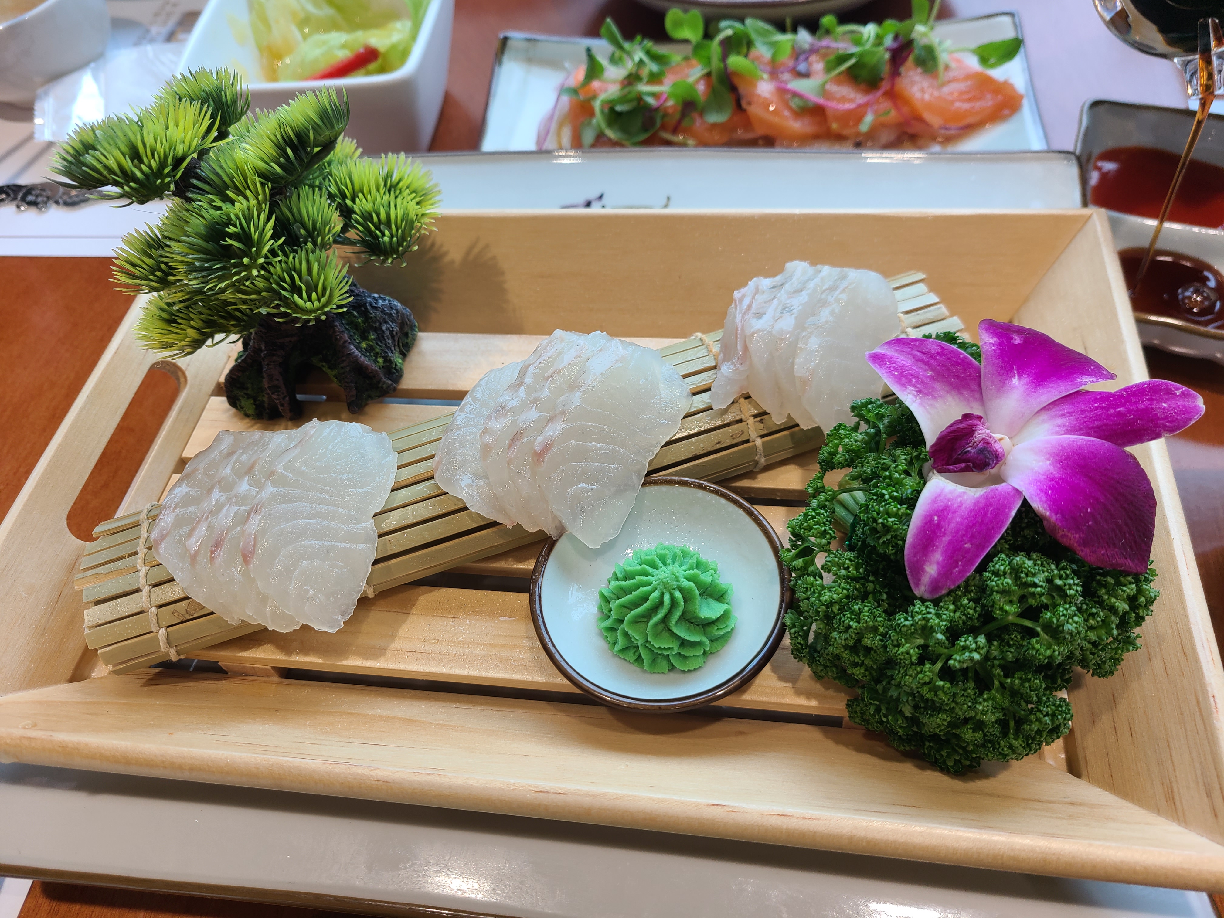 천안 대게나라 광어회