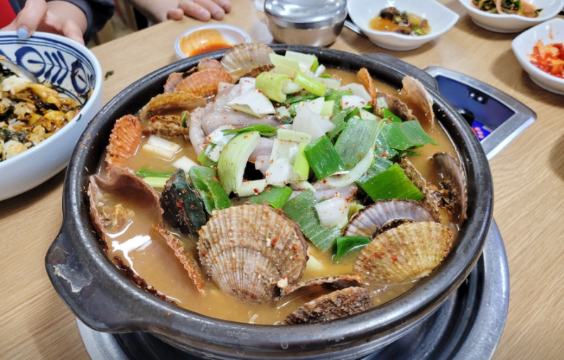 다담아해물뚝배기