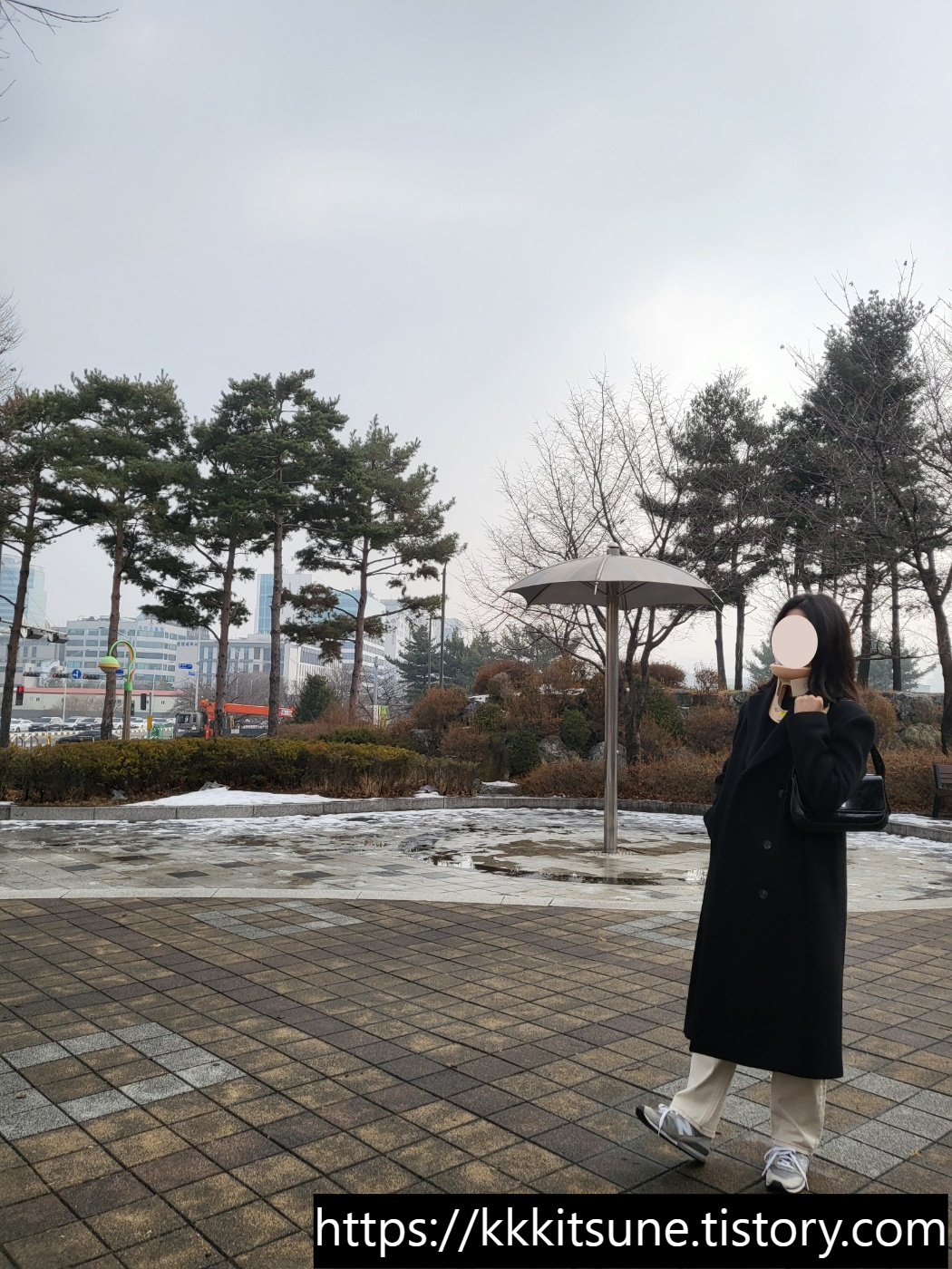 파사드패턴 캐시미어 미니멀 코트 블랙 최근 착용샷