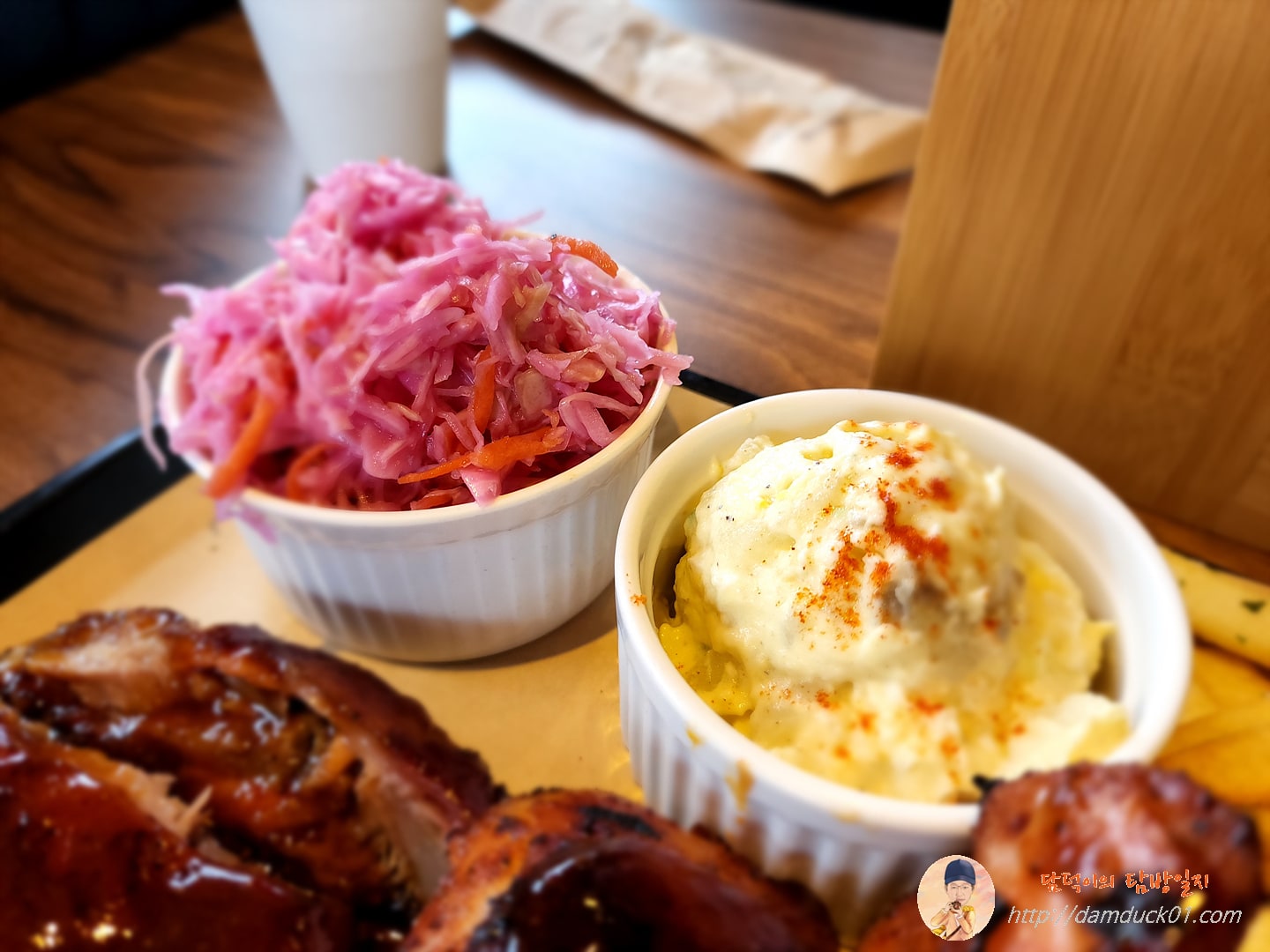 코울슬로와 포테이토 샐러드