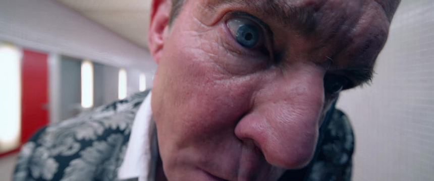 영화 &amp;#39;서브스턴스(The Substance)&amp;#39; 관람평 - 현대 사회의 외모 지상주의와 젊음에 대한 집착 풍자