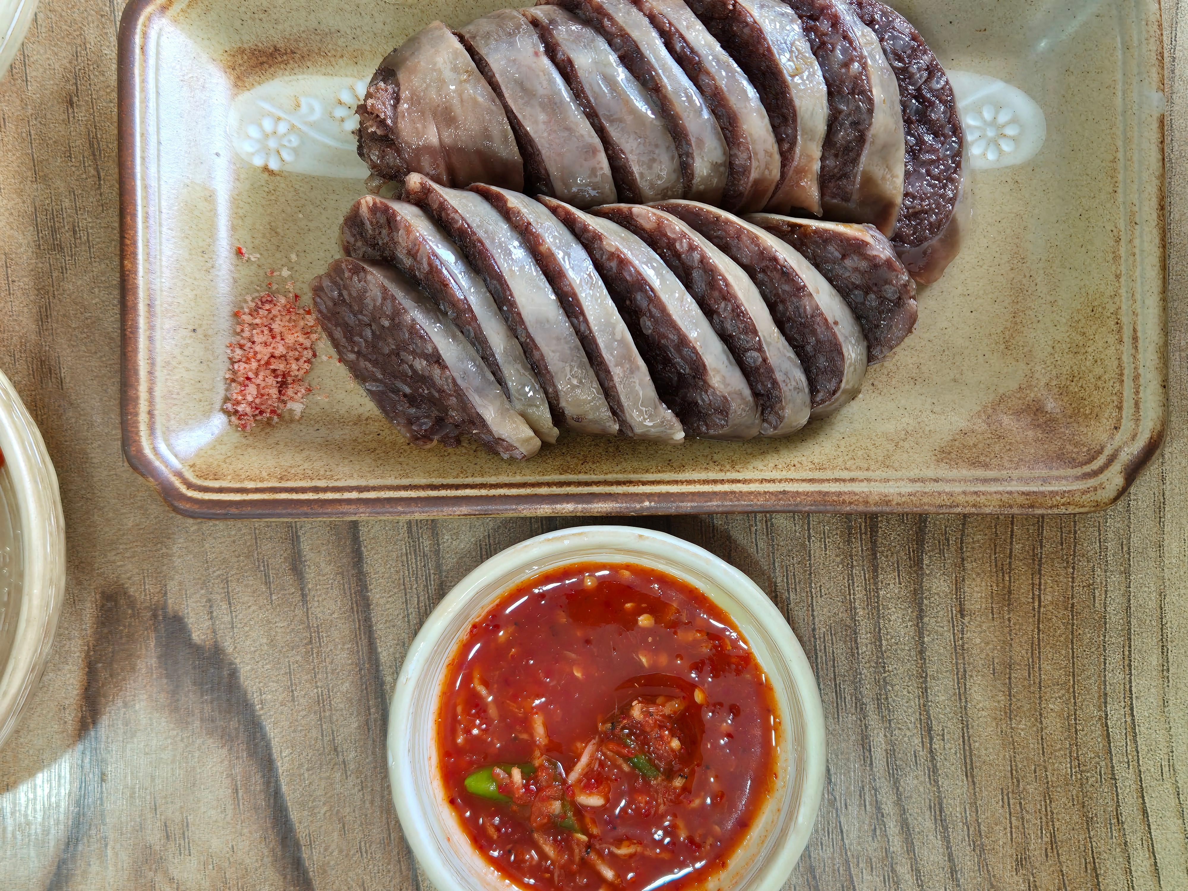 효퇴국수 순대