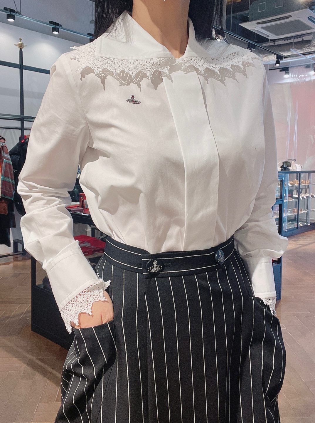 비비안웨스트우드 세라카라 레이스 긴팔 셔츠