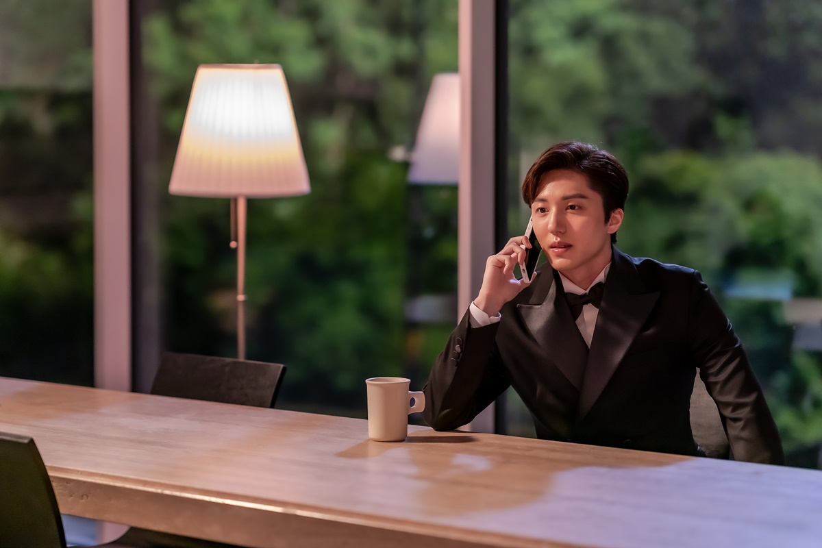 FNC엔터테인먼트, 주식회사 런업컴퍼니