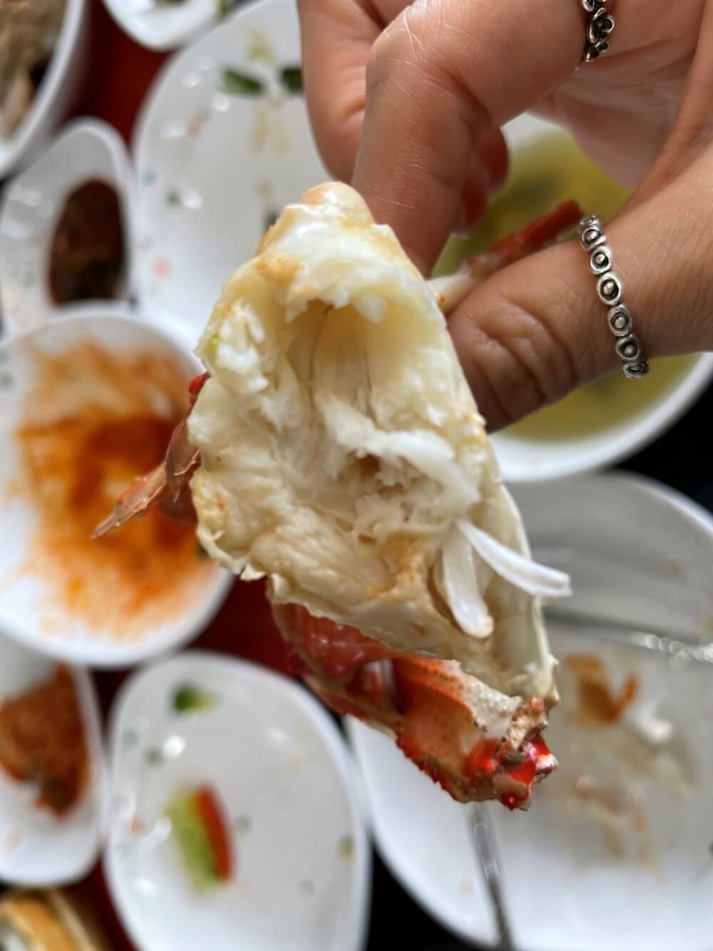 제주-선명횟집-활전복뚝배기속-게살수율-모습