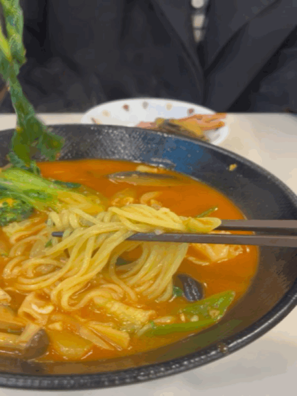 삼선짬뽕입니다