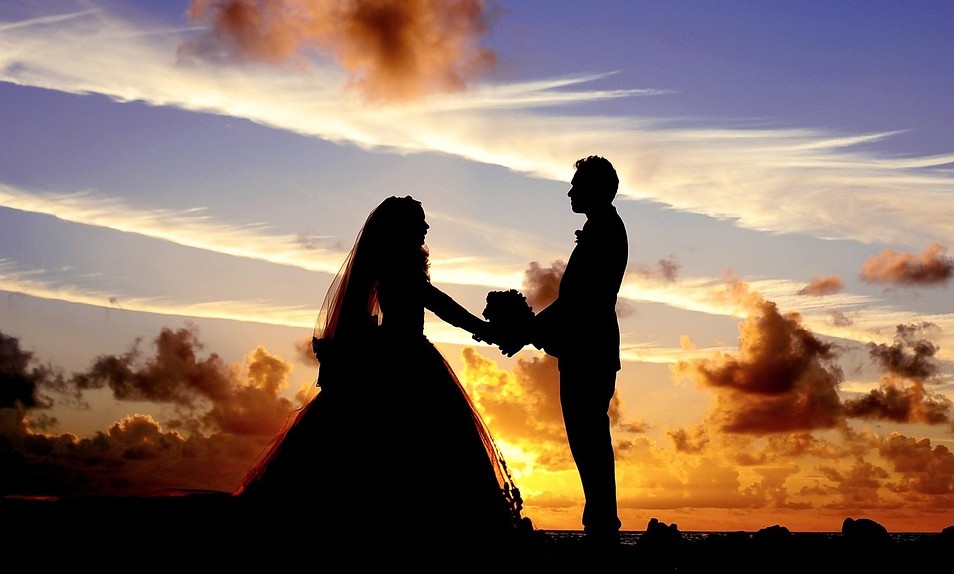 신혼부부 이미지 사진