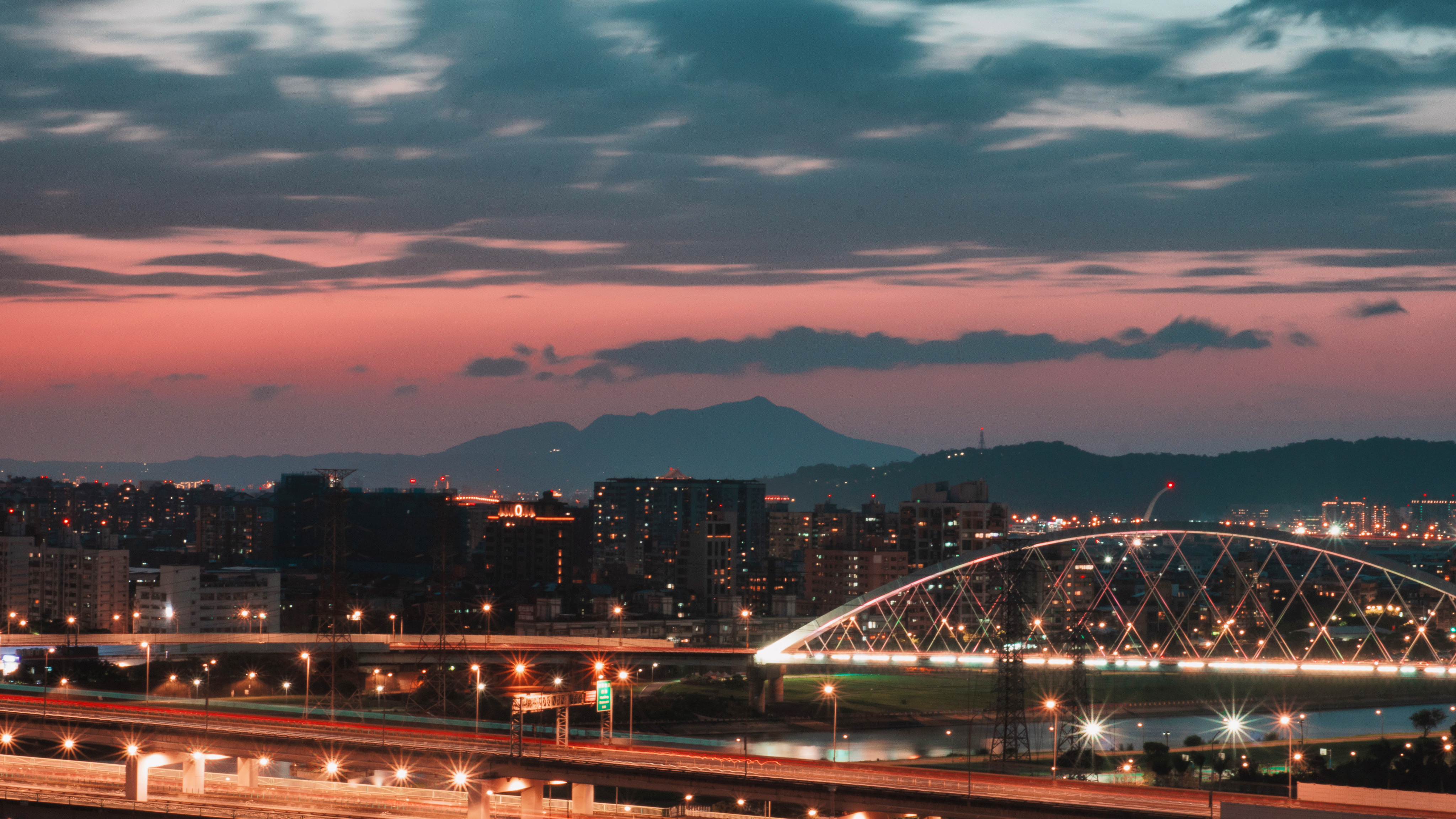 청년 마음 건강 지원 사업 관련 사진