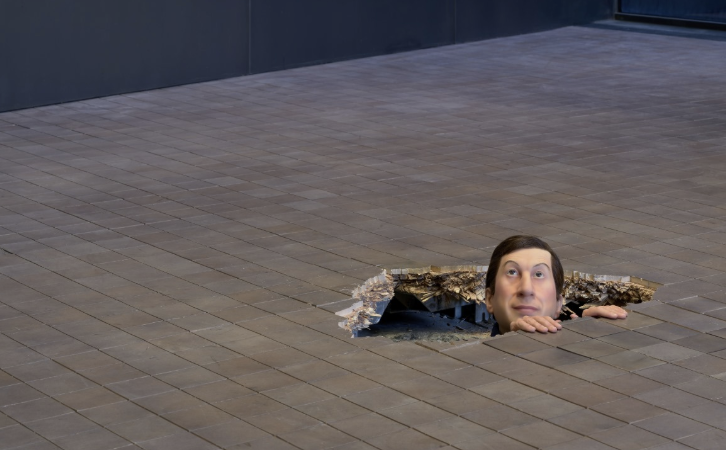 Maurizio Cattelan 〈무제〉, 2001