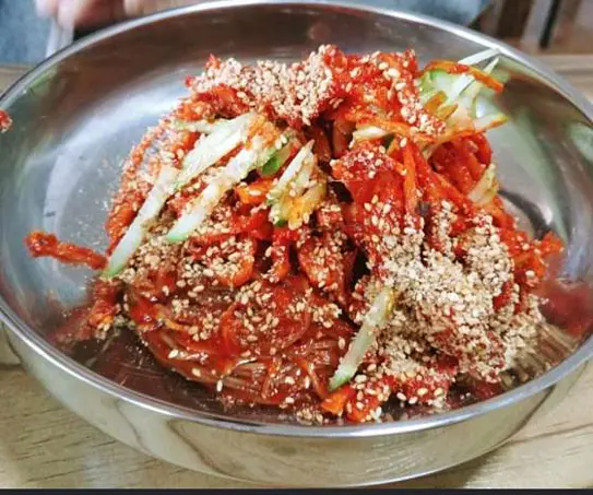 딸부자막국수