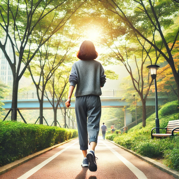 가볍게 조깅을 하고 있는 중년 여성