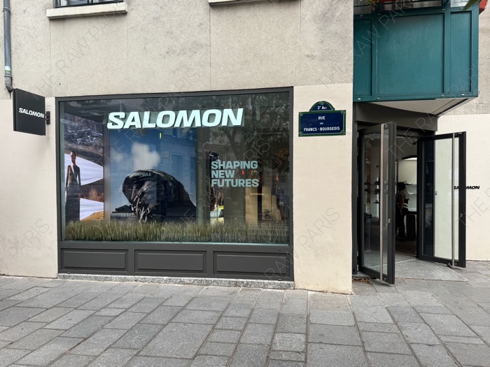 파리 마레지구 살로몬 부티크 매장 Salomon Paris Marais Boutique