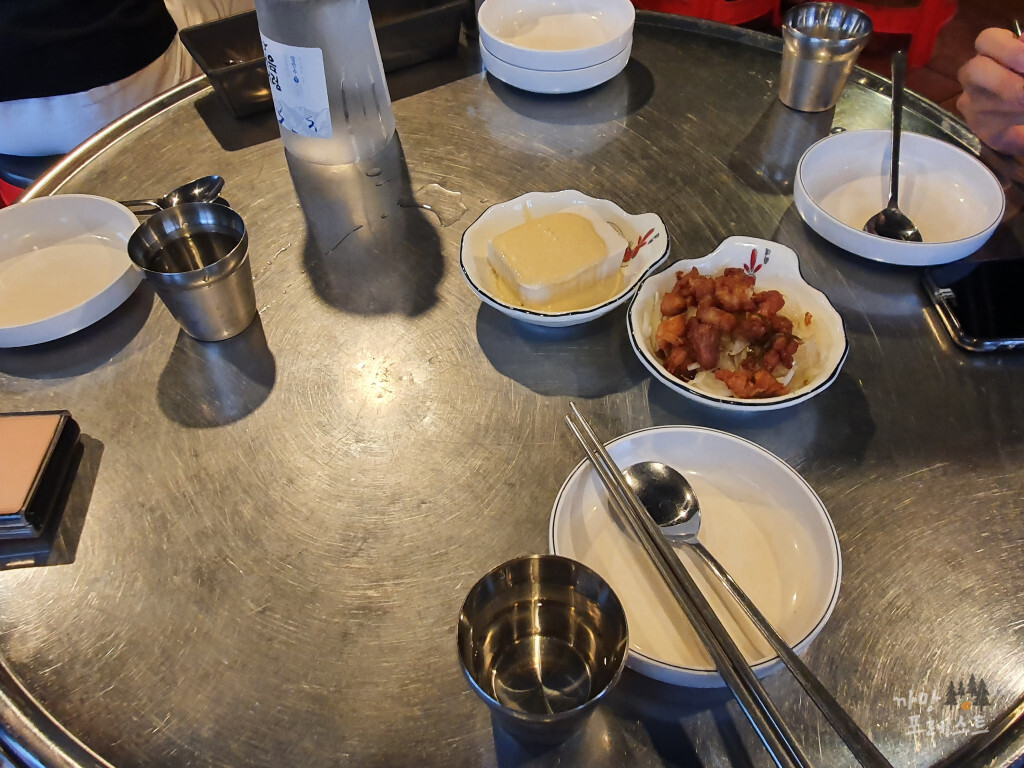 민스맘키친 밑반찬 세팅