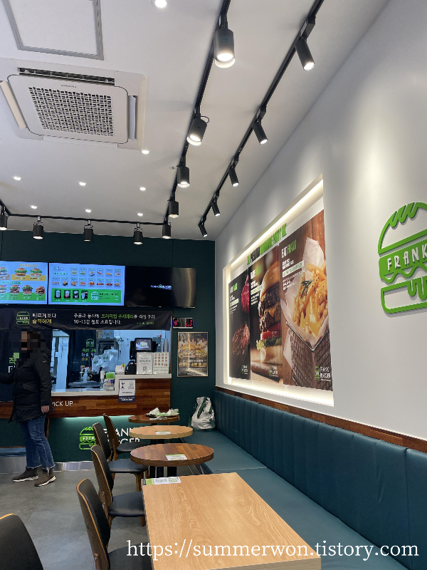 매장 내부 사진