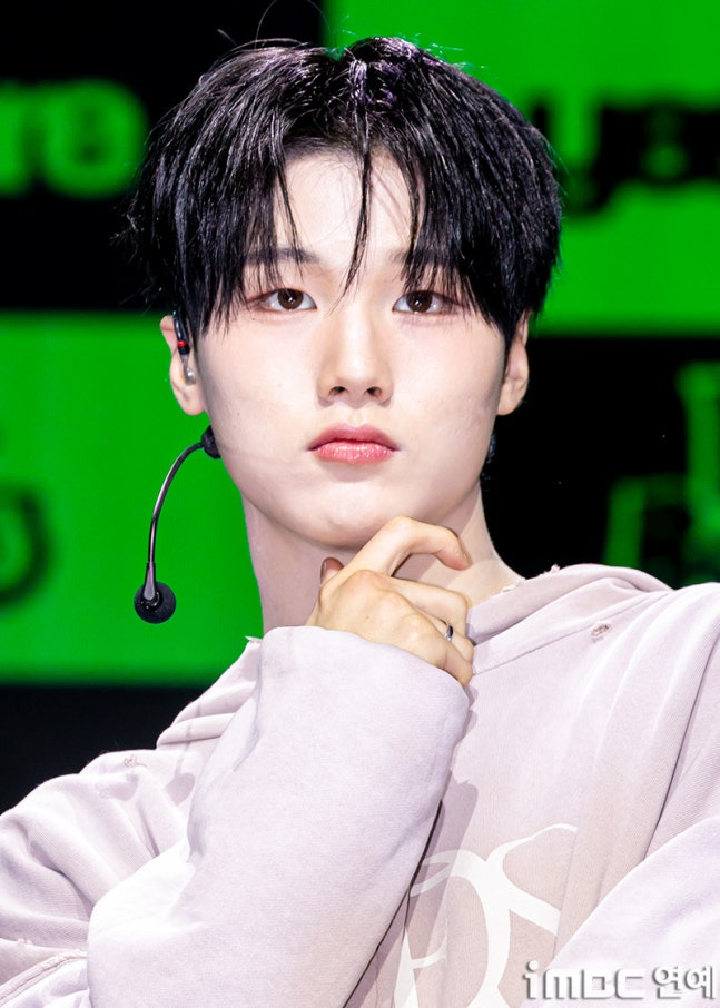 오늘자 15인조로 컴백한 남돌.jpg | 인스티즈