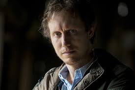 영화 [사울의 아들] 지옥 한가운데서 인간의 존엄을 찾아 헤매는 비인간적 몸부림