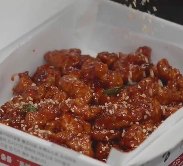 속초관광수산시장 닭강정