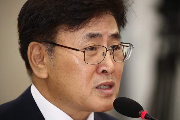 유상임 프로필