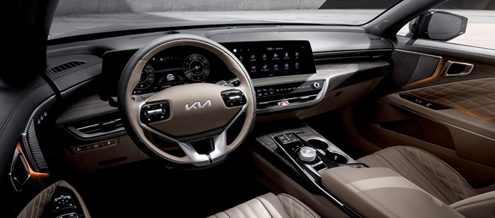 기아 K8 내부 디자인