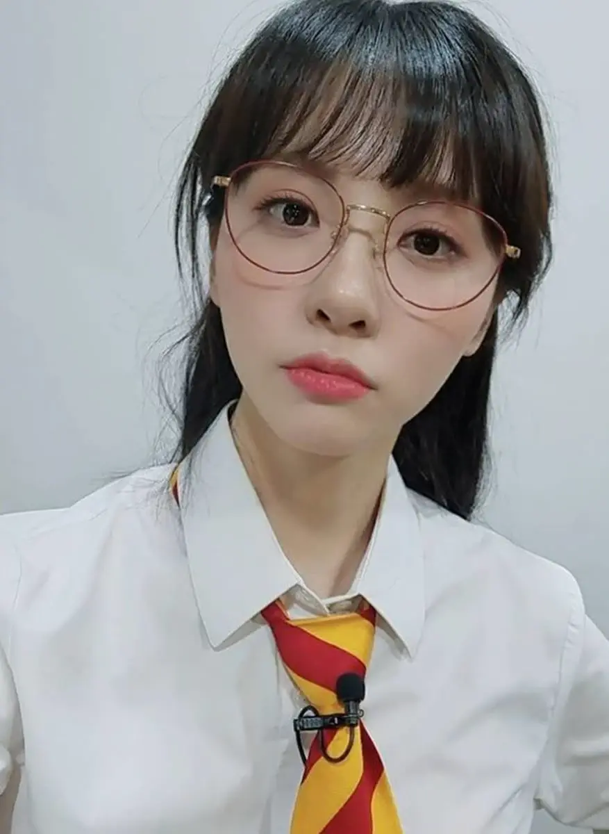 김민아