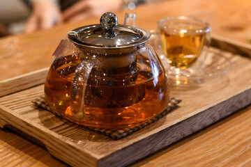 둥글레차 효능, 종류, 재배기간, 부작용등을 알아봤습니다. 둥글레차는 흔하게 먹는 차 종류에 속하지만 카페인이 있어서 조심해야 할 부분도 있습니다. 글을 참고해주세요!